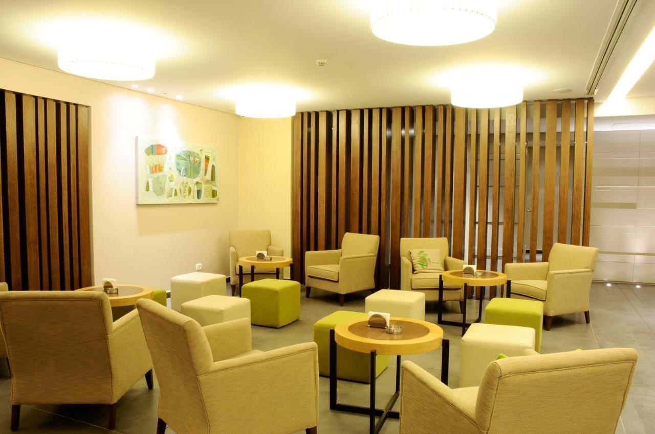 Country Lodge Hotel & Resort Beirut Eksteriør billede