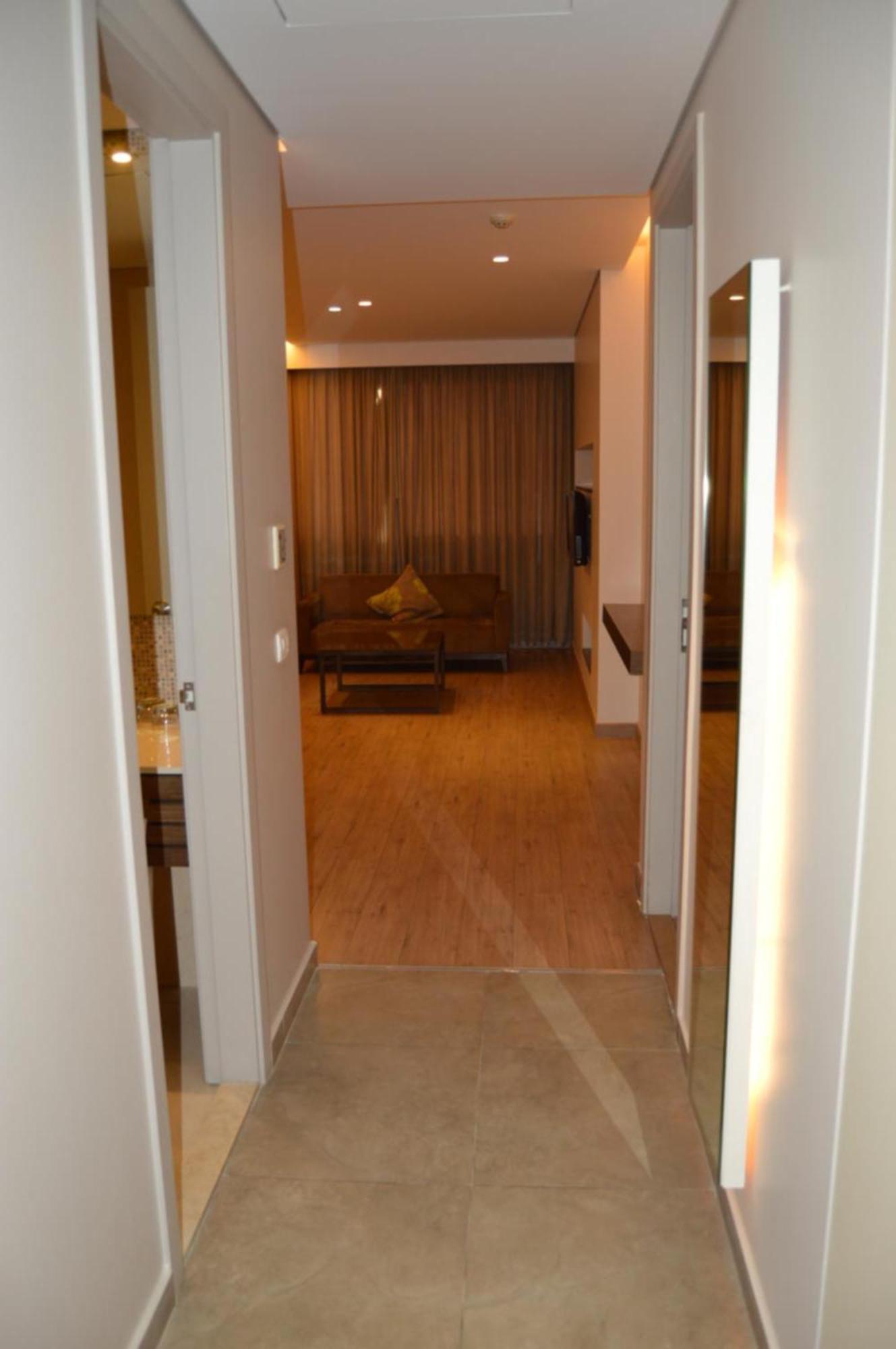 Country Lodge Hotel & Resort Beirut Værelse billede
