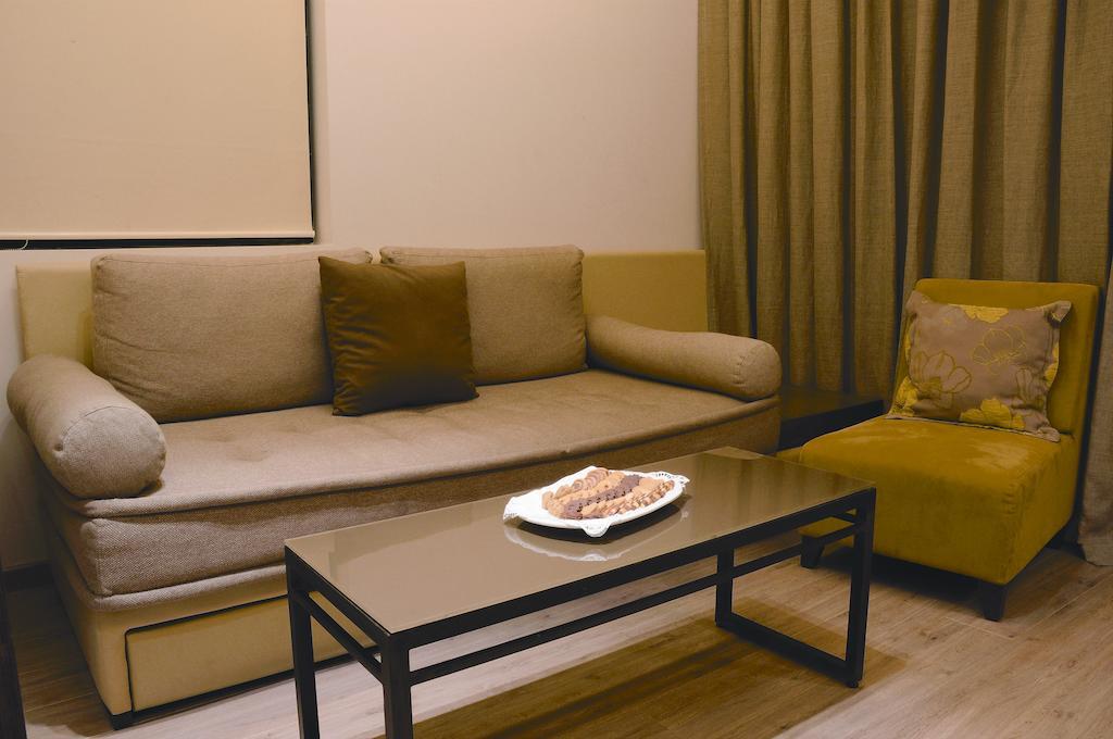 Country Lodge Hotel & Resort Beirut Eksteriør billede